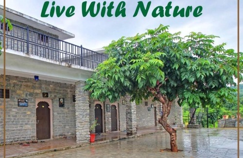 Sadri Resort | Sada Nira Resort ,Kumbhalgarh Rajasthan