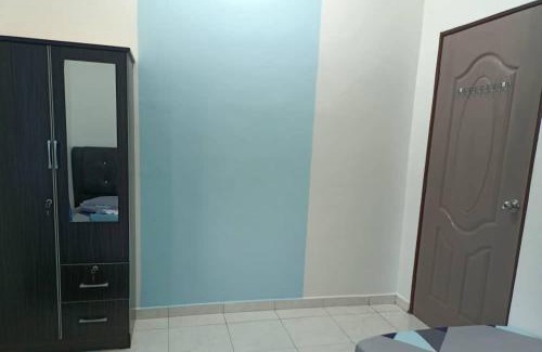 Pulau Indah House | SaFa HOMESTAY PULAU INDAH