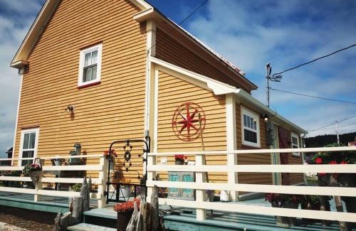 Twillingate House | Saffron House
