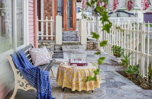 Kaul Villa | SaffronStays Cottage Aaraish