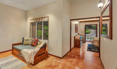 Wai Villa | SaffronStays Valley's Edge