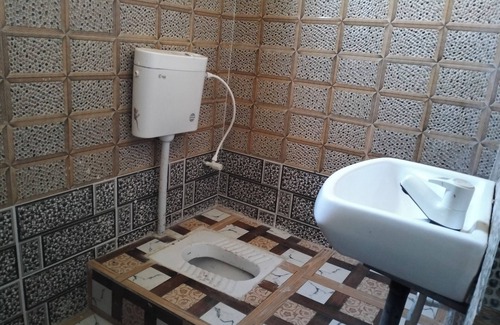 Pukhrayan Hotel | Sahab green resort