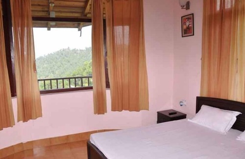 Turkaura Hotel | Sahaj Hotel