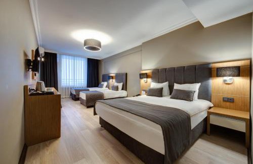 Mezetli Hotel | Sahil Martı Hotel