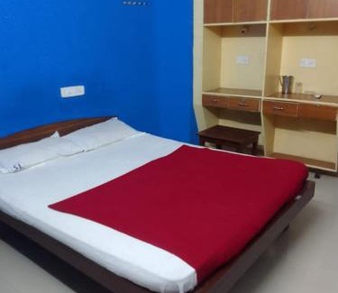 Hosur Hotel | Sai Lodge