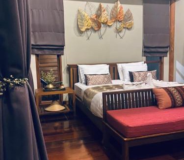 Mae Sot House | SAK-KA-YA (สัก-กา-ยะ)