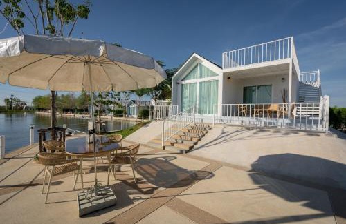 Sai Noi Hotel | Saksiam Lakeside Resort