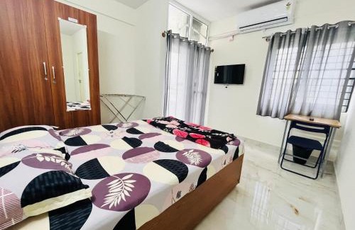 Brookefield Hotel | Sakura Inn and Suites