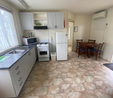 Sale Villa | Sale Caravan Park