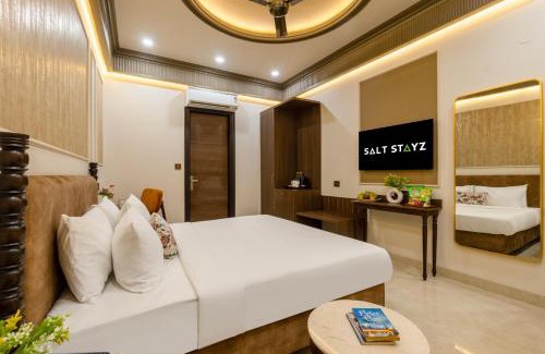 Connaught Place Hotel | Saltstayz Autograph - Connaught Place