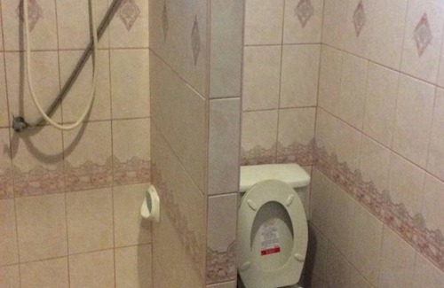 Tha Sao House | Sam's Jungle Guesthouse