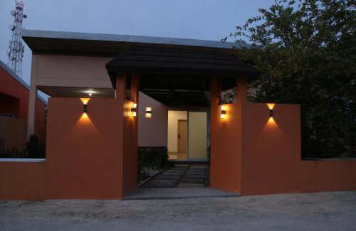 Hanimaadhoo Hotel | Samaik Orange