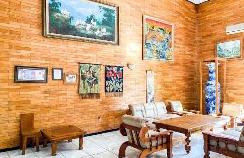 Gundit Hotel | San Sui Hotel Mitra RedDoorz