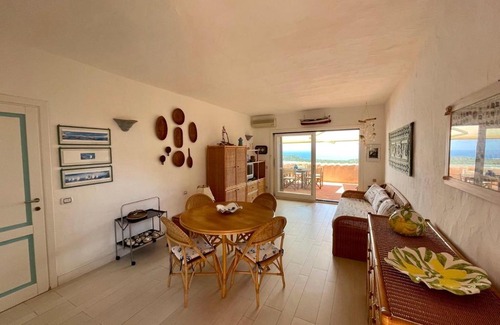 Capo Coda Cavallo Apartment | SAN TEODORO PUNTA EST STUPENDO TRILOCALE VISTA MARE