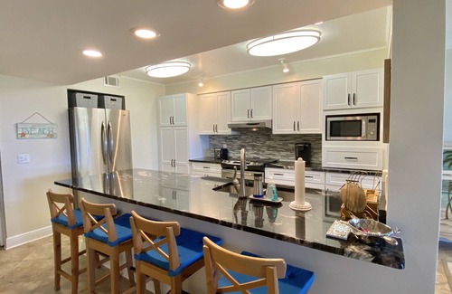 Cocoa Beach Condo | SAND DOLLAR SERENITY OCEANFRONT CORNER 3 bdrm