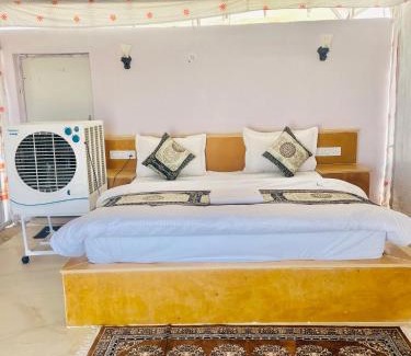 Sam Resort | Sand World Desert Camp