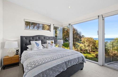 Separation Creek House | Sandbanks