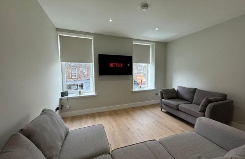 Hawick House | Sandbed