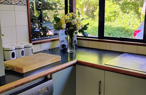 Woodend Villa | Sandhill Gardens Retreat, close to Rangiora, Woodend ,Kaiapoi and Pegasus.