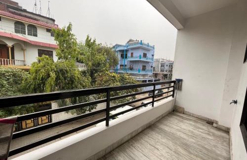 Sarnath Apartment | Sandhya Niwas