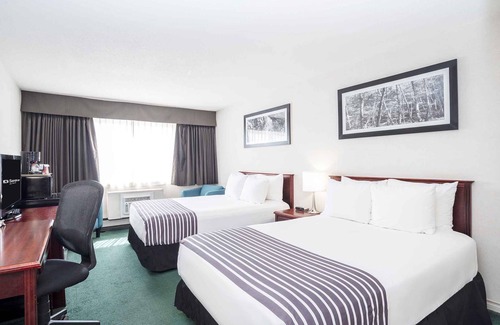 Smithers Hotel | Sandman Inn Smithers