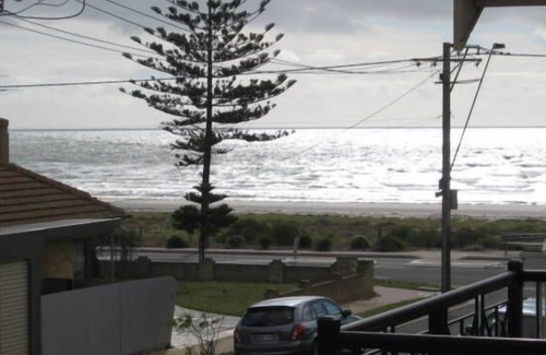 Largs North House | Sandrift Beach House (Largs North)