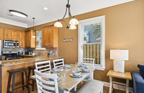 Holiday Beach House | "Sands in Low Places" 4 Bedrooms/Private Swim Spa