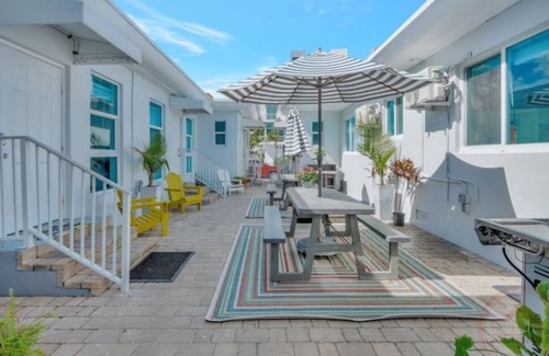 Hollywood Apartment | Sandscape Haven Hollywood Beach Studio w/Parking
