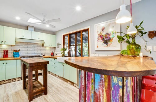 Marcoola House | Sandy Toes and Salty Kisses - Sunshine Coast