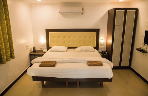 Kihim Hotel | Sanidhya Resort