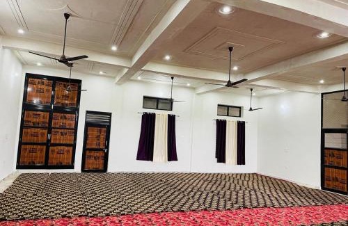 Mehandipur Hotel | Sankant Mochan Ashram