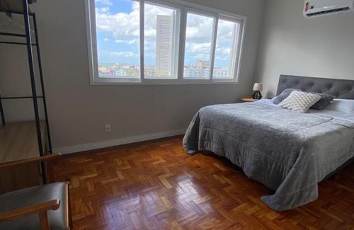 Centro Historico Apartment | Santa Casa Ap moderno e espaçoso em frente à Santa Casa com garagem