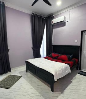 Kampung Penarik House | Santai Rhuteng Homestay