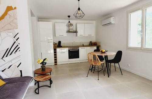 Lorgues Apartment | Santoline, un Appartement T2 Climatisé, Tout Confort, au Coeur de la Provence