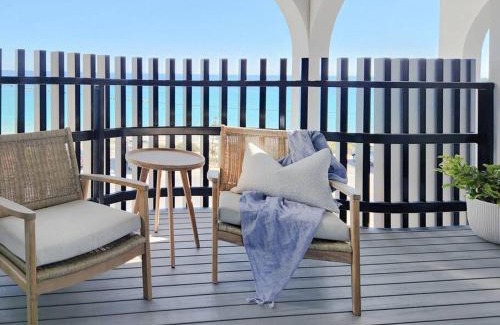 Sellicks Beach House | Santorini on Sands, a Sellicks Beach paradise