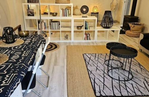 Valdemorillo House | Santuario de luz