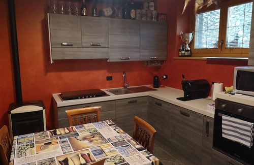 Sondrio House | "Sara" relaxation tavern