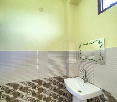 Dharamshala House | Sarjeevan Guest House