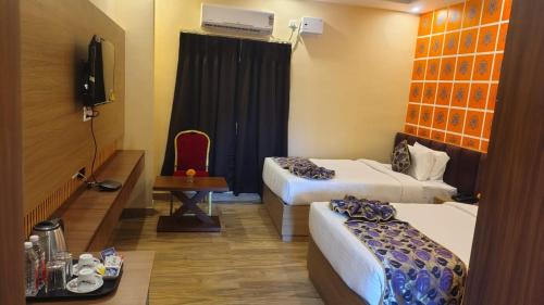 Begusarai Hotel | SAROJINI GARDEN HOTEL & RESTAURANT