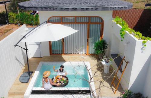 Koh Lan Villa | SaroRach pool villa resort Kohlarn