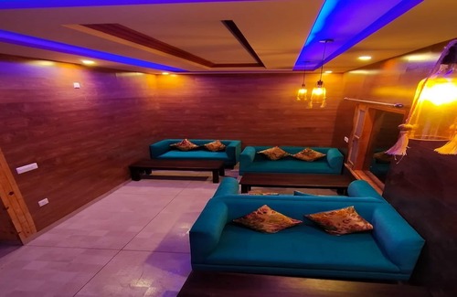 Auli Hotel | Satopanth The Auli Resort