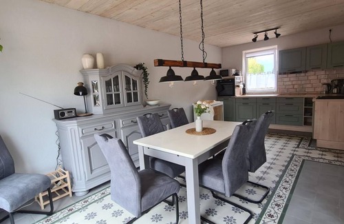 Altenkirchen Other | Sattelkammer - Ferienwohnungen Lindenhof