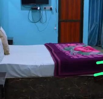 Jaunpur House | Satyam Guest House