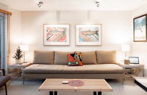 Park Forest Estates Condo | Scandi Chic Condo near Main Street