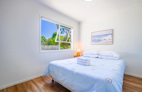 Whangarei House | Scenic Escape with Stunning Sea Views in Raumanga