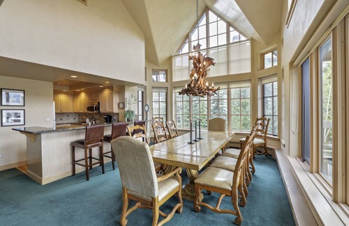 Beaver Creek Condo | Scenic Penthouse Condo for 10, Ski In at Pines Lodge! by RedAwning