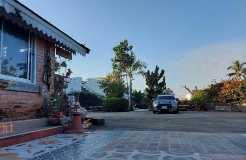 Kamphaeng Phet Resort | Scenic Riverside Resort