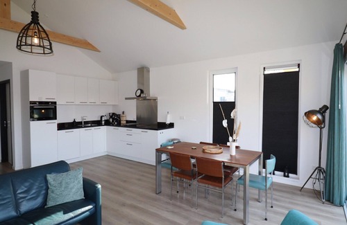 Anjum House | Scenic Stay with Sauna