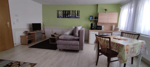 Sulz am Neckar Apartment | Schöne 2 Zimmer Wohnung in Sulz Bergfelden bis 4 Personen