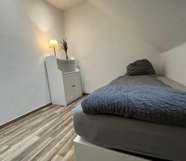 Melle Apartment | Schöne, moderne Wohnung mit Waldblick & Parkplatz